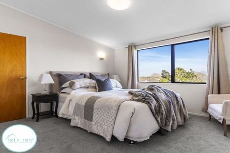 Photo of property in 2/11 Nelson Street, Papakura, 2110