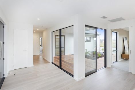 Photo of property in 90 Ridgeland Way, West Melton, 7618