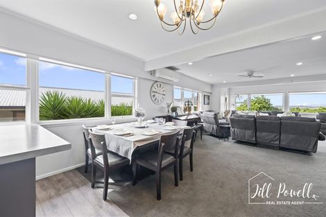 Photo of property in 2 Bickerstaffe Road, Maungaturoto, 0520