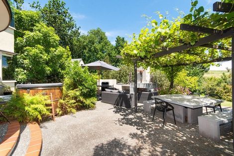 Photo of property in 124 Puketitiri Road, Poraiti, Napier, 4182