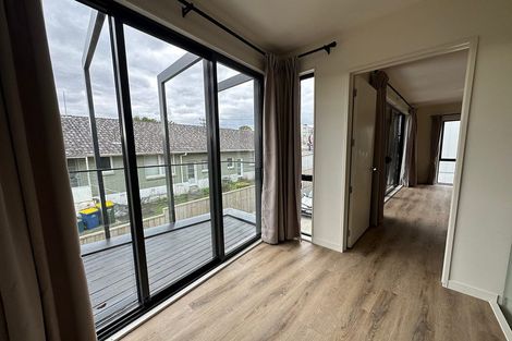 Photo of property in 8 Sunnybrae Road, Hillcrest, Auckland, 0627