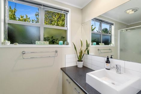Photo of property in 30 Windsor Drive, Tairua, 3508