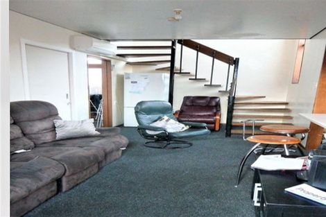 Photo of property in 45 Howe Street, North Dunedin, Dunedin, 9016