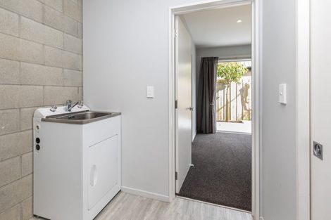 Photo of property in 2/24 Dickens Street, Addington, Christchurch, 8024