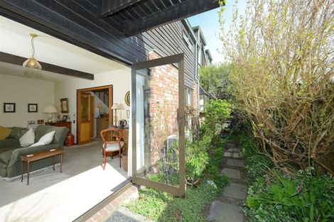 Photo of property in 2/88 Abberley Crescent, St Albans, Christchurch, 8014