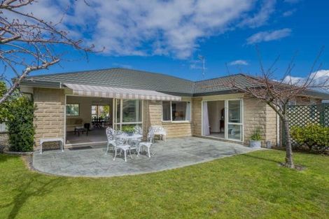 Photo of property in 24 Sunburst Court, Paraparaumu Beach, Paraparaumu, 5032