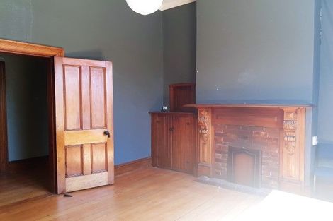 Photo of property in 46 Vivian Street, New Plymouth, 4310