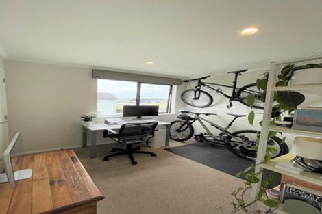 Photo of property in 19 Kanuka Road, Hobsonville, Auckland, 0616