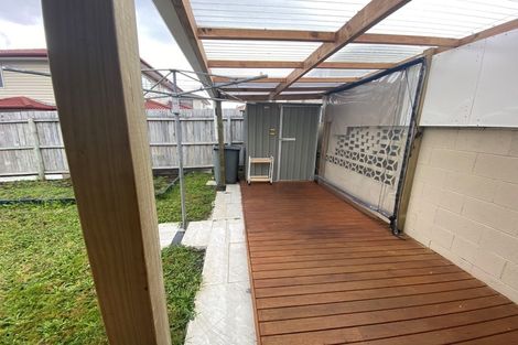 Photo of property in 2/10 Ranfurly Road, Papatoetoe, Auckland, 2104