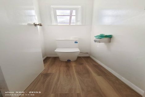 Photo of property in 11 Autumn Avenue, Glen Eden, Auckland, 0602