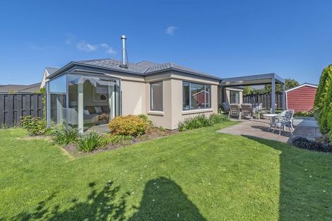 Photo of property in 35 Beechwood Drive, Northwood, Christchurch, 8051