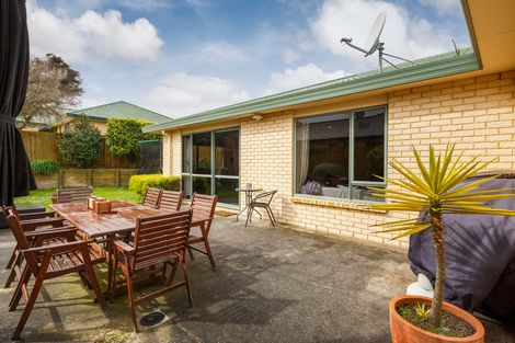 Photo of property in 3 Logan Way, Kelvin Grove, Palmerston North, 4414