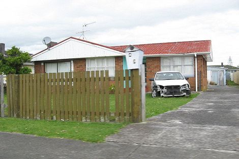 Photo of property in 43 Idlewild Avenue, Mangere, Auckland, 2022