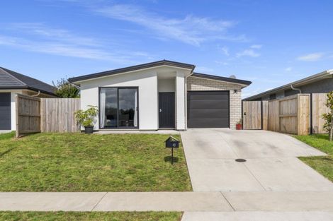 Photo of property in 42 Tamapahore Boulevard, Papamoa Beach, Papamoa, 3118