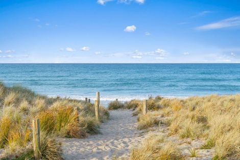 Photo of property in 374 Papamoa Beach Road, Papamoa Beach, Papamoa, 3118