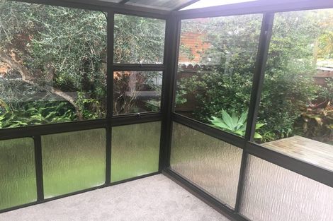 Photo of property in 6b Empire Road, Orewa, 0931