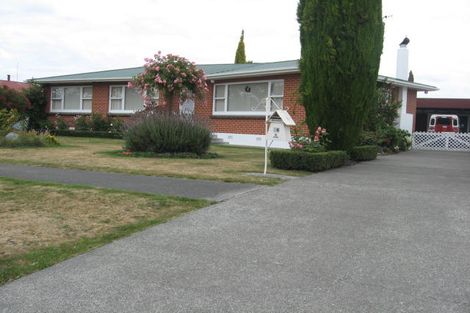 Photo of property in 36 Queen Street, Feilding, 4702