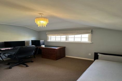 Photo of property in 10 Galway Avenue, Bryndwr, Christchurch, 8052