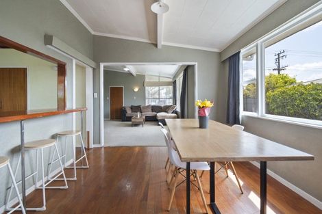 Photo of property in 82 Slacks Road, Awapuni, Palmerston North, 4412