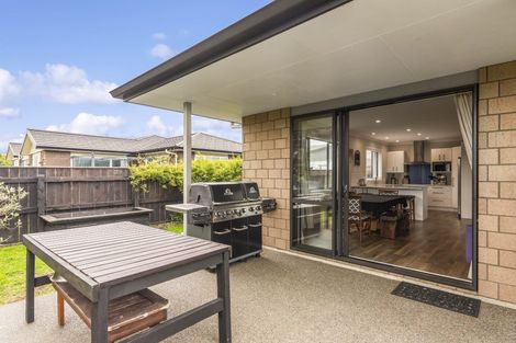 Photo of property in 8 Christow Court, Paraparaumu, 5032