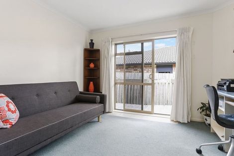 Photo of property in 35 Elan Place, Stanmore Bay, Whangaparaoa, 0932