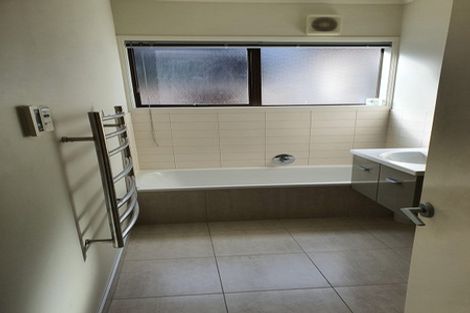 Photo of property in 38b Atkin Avenue, Mission Bay, Auckland, 1071