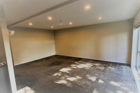 Photo of property in 3/45a Swanson Road, Henderson, Auckland, 0610