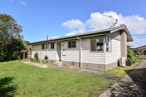 Photo of property in 16 Forth Crescent, Glenview, Hamilton, 3206