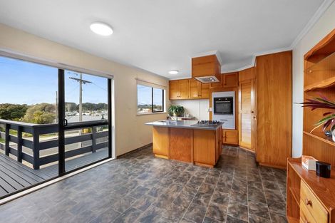 Photo of property in 79 Mould Street, Waitara, 4320