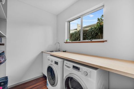 Photo of property in 28 Yellowstone Crescent, Burwood, Christchurch, 8083