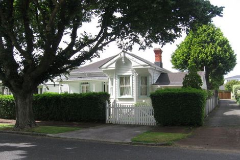 Photo of property in 6b Atherton Road, Epsom, Auckland, 1023