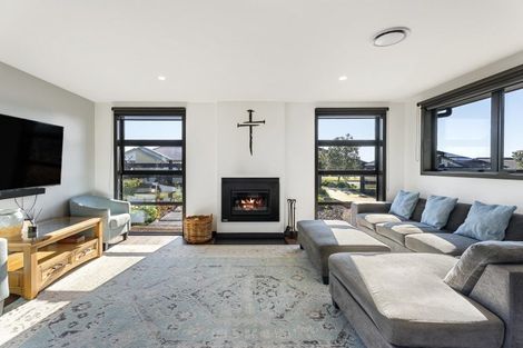 Photo of property in 7 Omahuru Road, Glenbrook, Waiuku, 2681
