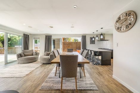 Photo of property in 66 Mount Marua Way, Timberlea, Upper Hutt, 5018