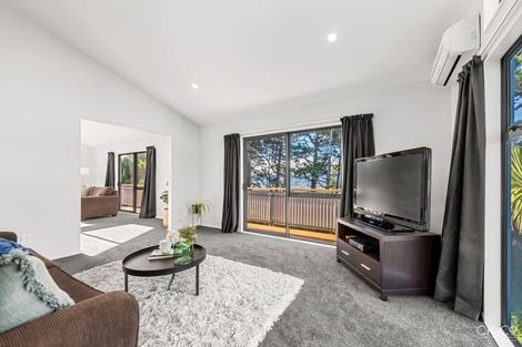 Photo of property in 175 Tirohanga Road, Tirohanga, Lower Hutt, 5010