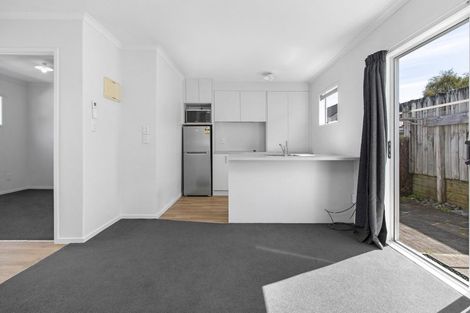 Photo of property in 28d Lorne Street, Melville, Hamilton, 3206