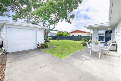 Photo of property in 49 Trinity Crescent, Pirimai, Napier, 4112
