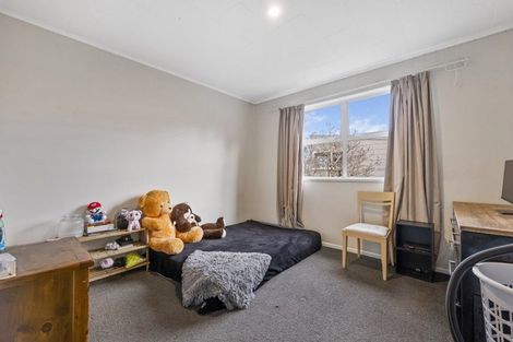 Photo of property in 8a Elm Grove, Westown, New Plymouth, 4310