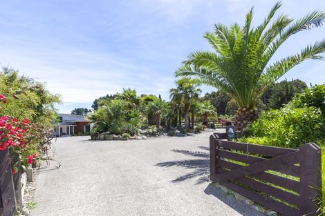 Photo of property in 105 Waterfall Road, Paraparaumu, 5032