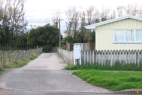 Photo of property in 43 Temuera Street, Otaki, 5512