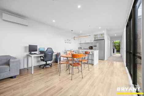 Photo of property in 2 Troop Road, Papakura, 2110