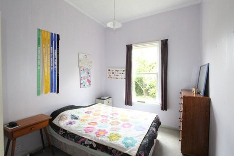 Photo of property in 2 Cambridge Street, Pahiatua, 4910