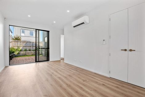 Photo of property in 63 Horokaka Street, Massey, Auckland, 0614