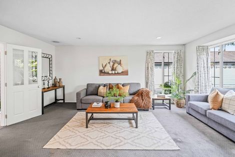 Photo of property in 22 Newnham Terrace, Upper Riccarton, Christchurch, 8041