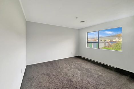 Photo of property in 1 Mchardie Street, Trentham, Upper Hutt, 5018