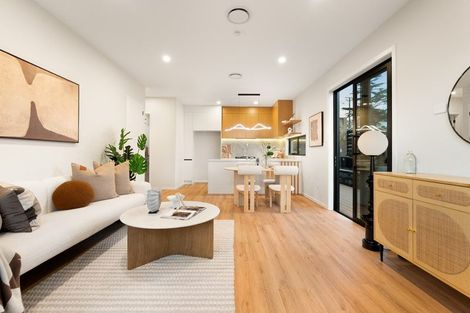Photo of property in 51a Gordon Avenue, Forrest Hill, Auckland, 0620