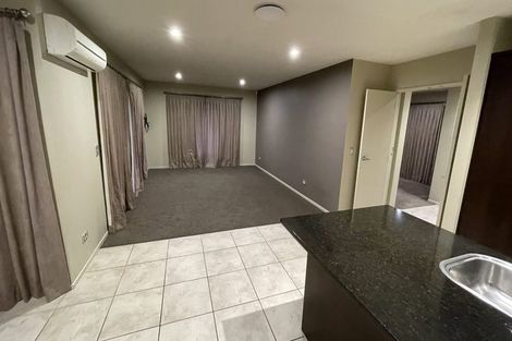 Photo of property in 5 Alvre Place, Flat Bush, Auckland, 2016