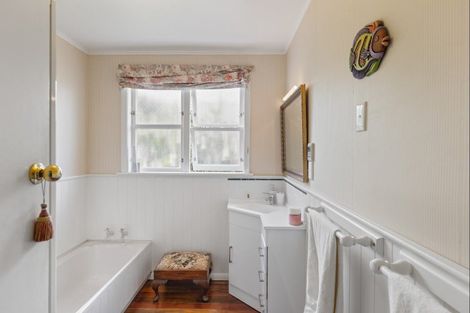 Photo of property in 79 Kawiu Road, Levin, 5510