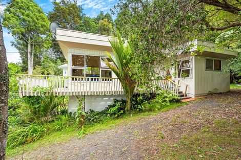 Photo of property in 19 Clinton Road, Tawharanui Peninsula, Warkworth, 0986