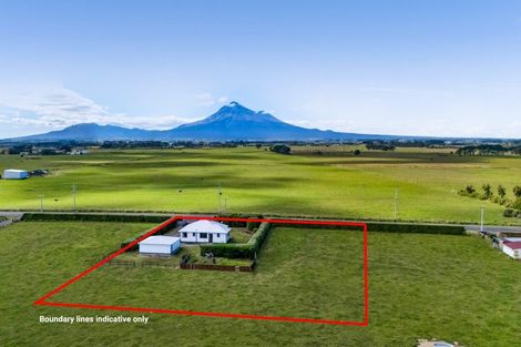 Photo of property in 4923 South Road, Opunake, 4681