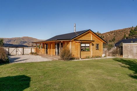 Photo of property in Luggate Park, 22 Cooper Crescent, Luggate, Wanaka, 9383